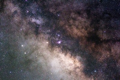 MilkyWay-Center-Planets_small.jpg