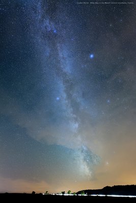 Milky Way in the Massif Central mountains, France - J. ROCHE - APOD_small.jpg
