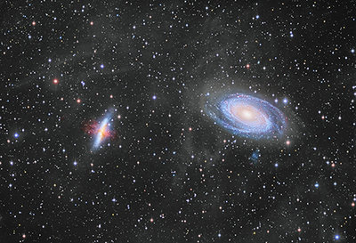 Pavelchak M81 M82 vsmall.jpg