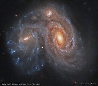 arp272HLA_Lluis_APOD.jpg