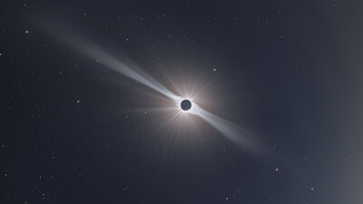 Lockwood_eclipse[1].jpg