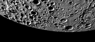 Smooth edge of &quot;terminator moon&quot;