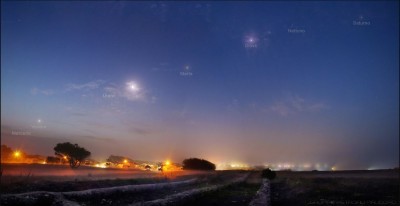 planet alignment on 6-24 from Ladispoli, Italy APOD.JPG