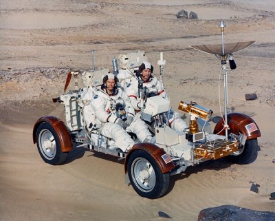 599px-Moon_Buggy_Ap16-KSC-71PC-777.jpg