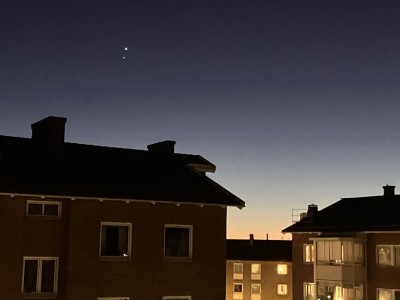 Jupiter och Venus över Roskildevägen 2 mars 2023.jpg