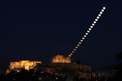 Acropolis-eclipse-full1ok.jpg
