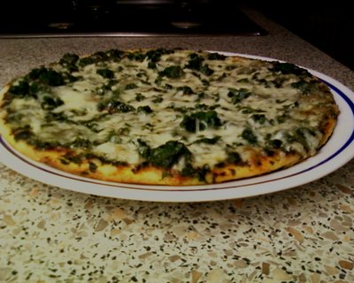 Spinach-cheese-pizza