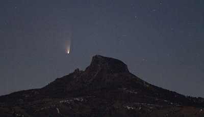 Canon T2i; Canon EF70-200mm f/4L @ 200mm; ISO 6400; 3.2 sec @ f/4.0; 8:49pm MDT